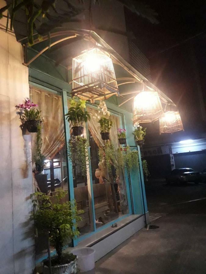 Ruan Ben Ja Don Mueang,Bangkok Hostel Exterior foto
